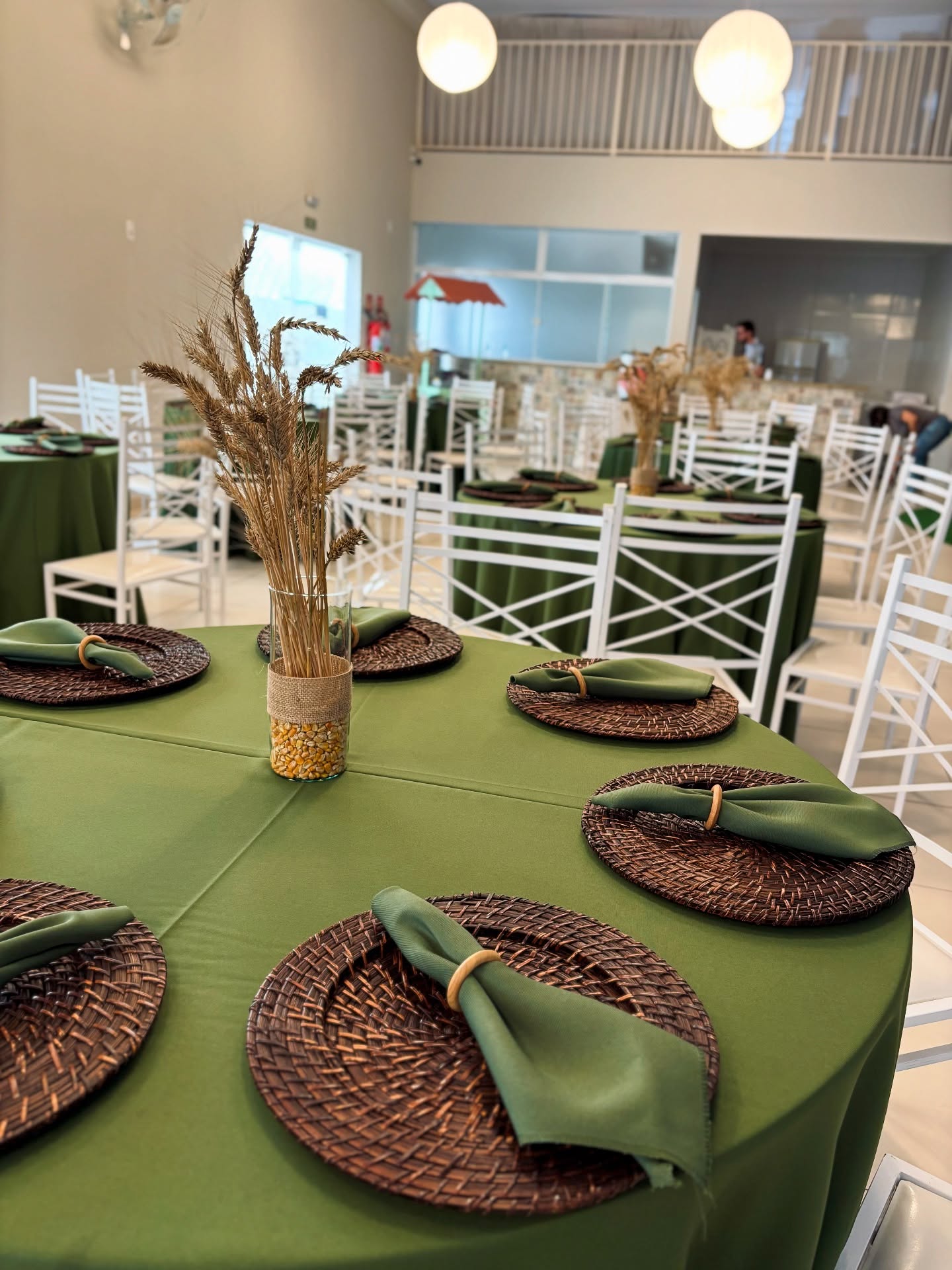 Mesa de doces em festa infantil